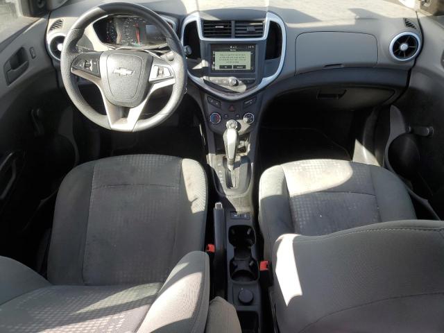 1G1JB5SH6H4172741 - 2017 CHEVROLET SONIC LS 银色 照片 8