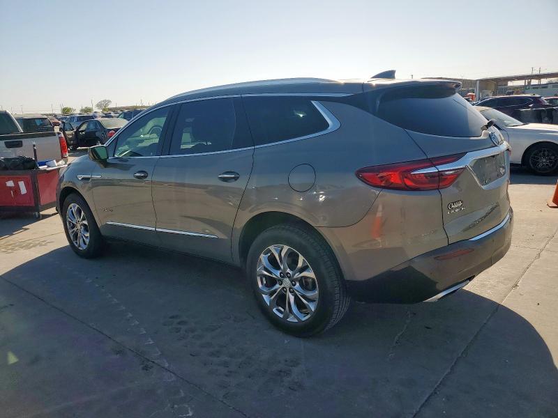 5GAERDKW0JJ203133 - 2018 BUICK ENCLAVE AVENIR SILVER photo 2