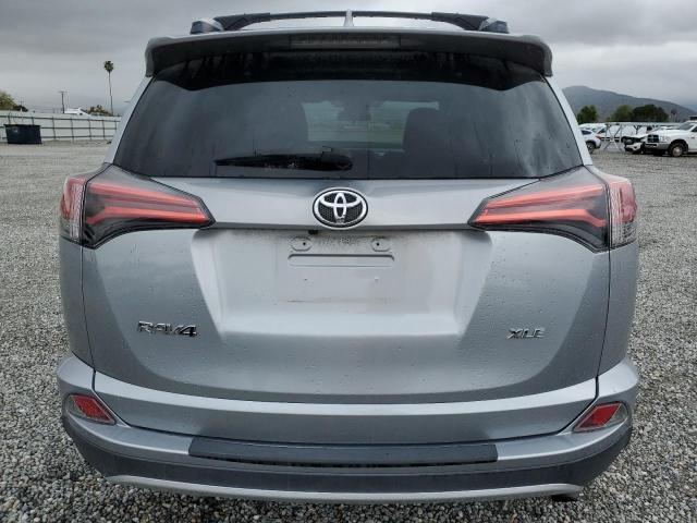 2T3WFREV2GW292676 - 2016 TOYOTA RAV4 XLE GRAY photo 6