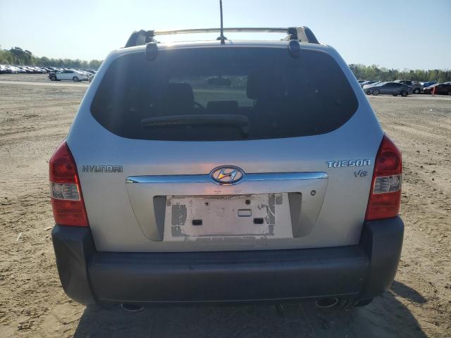 KM8JN12D88U916095 - 2008 HYUNDAI TUCSON SE SILVER photo 6