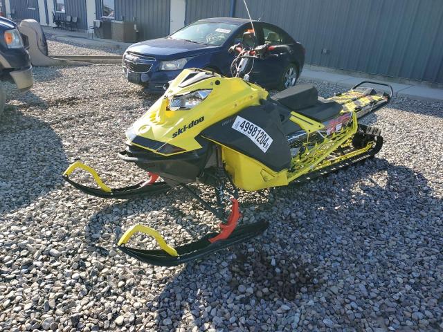 2BPSTPLD0LV000525 - 2020 SKI DOO SUMMIT X 8 YELLOW photo 2