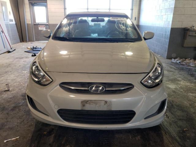 KMHCT4AE6GU083311 - 2016 HYUNDAI ACCENT SE BEIGE photo 5