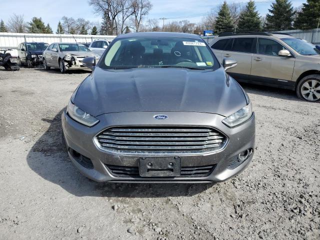 3FA6P0H7XDR374795 - 2013 FORD FUSION SE GRAY photo 5