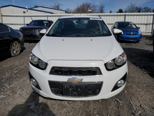 1G1JE5SB8F4212611 - 2015 CHEVROLET SONIC LTZ WHITE photo 5