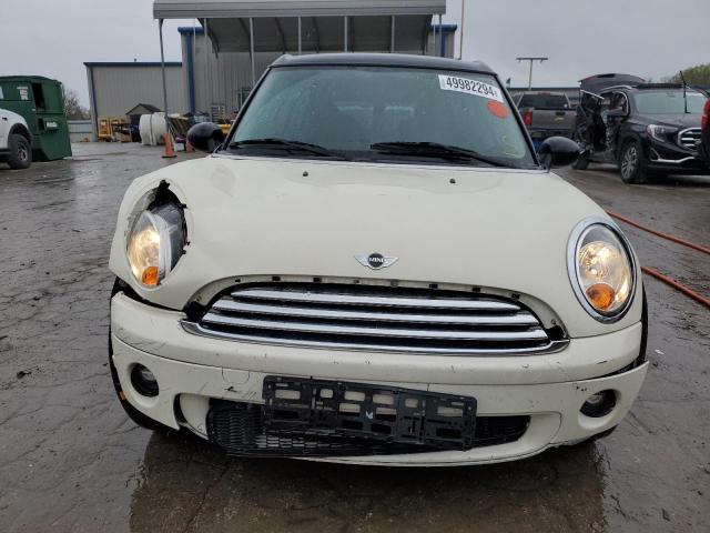 WMWML33569TP98451 - 2009 MINI COOPER CLUBMAN BEIGE photo 5