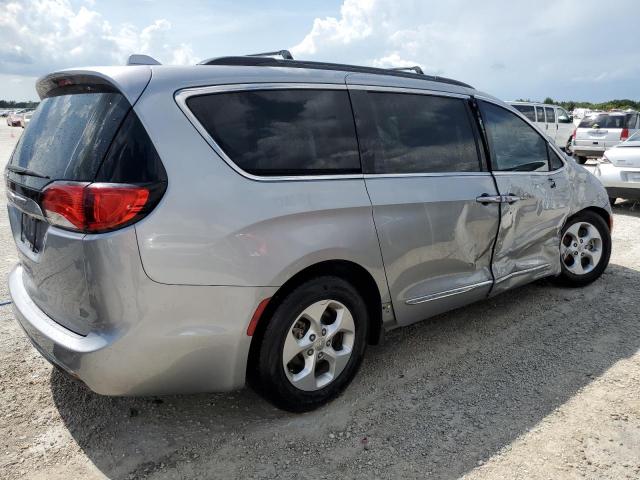 2C4RC1BG3HR771181 - 2017 CHRYSLER PACIFICA TOURING L SILVER photo 3