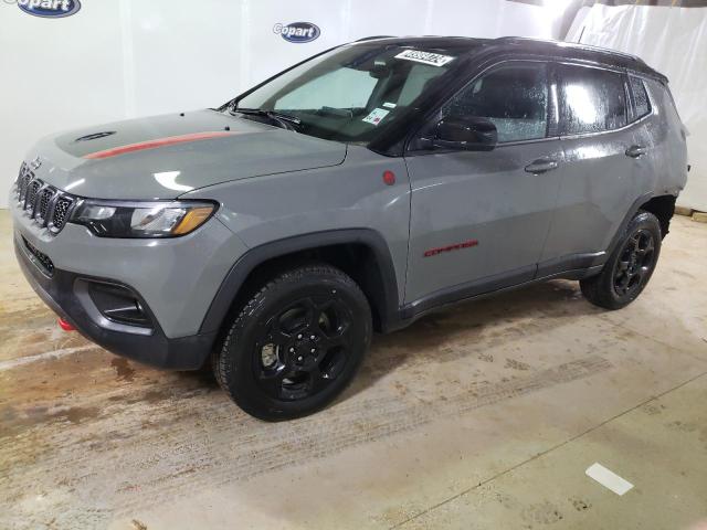 3C4NJDDN6PT527960 - 2023 JEEP COMPASS TRAILHAWK GRAY photo 1