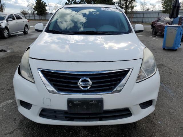 3N1CN7AP6EL876569 - 2014 NISSAN VERSA S WHITE photo 5