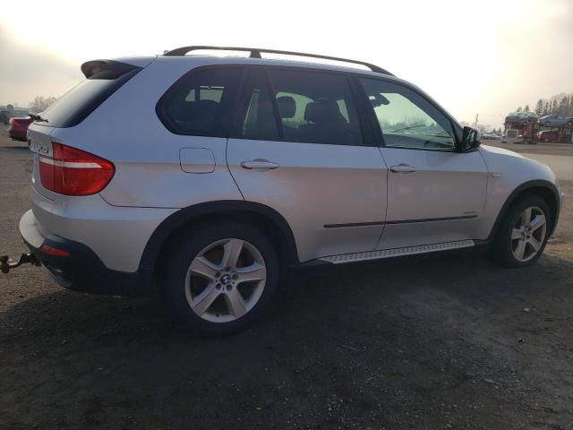 5UXFF03529LJ98624 - 2009 BMW X5 XDRIVE35D SILVER photo 3