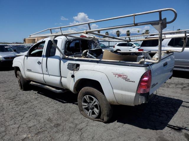 5TETU62N36Z150609 - 2006 TOYOTA TACOMA PRERUNNER ACCESS CAB WHITE photo 2