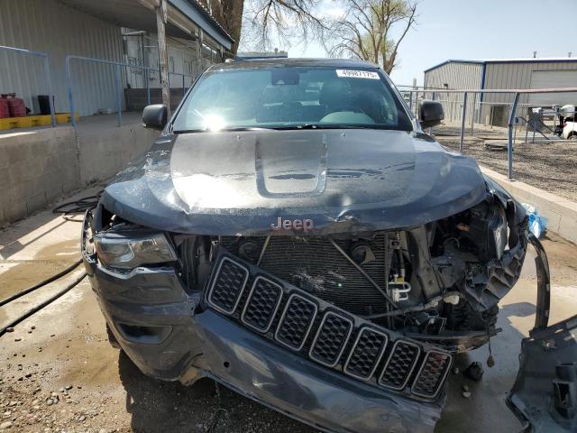 1C4RJFLT6JC328715 - 2018 JEEP GRAND CHER TRAILHAWK Boz foto 5