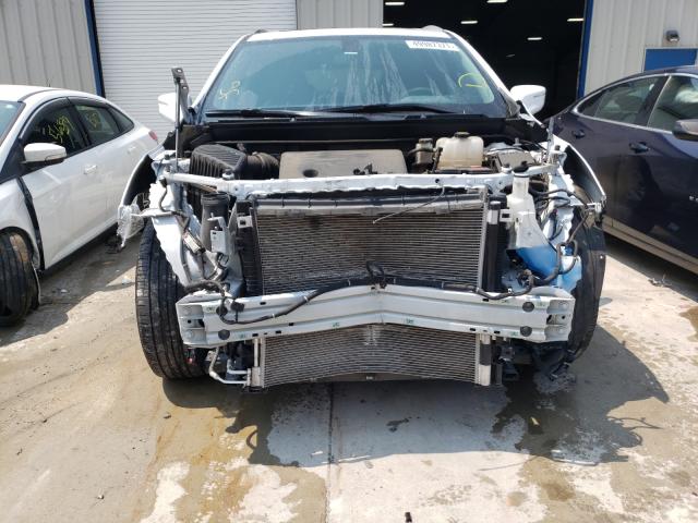 5GAEVAKW0KJ271461 - 2019 BUICK ENCLAVE ESSENCE 白色 照片 9