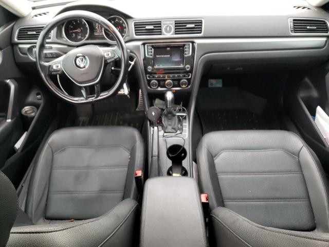 1VWDT7A37HC055935 - 2017 VOLKSWAGEN PASSAT R-LINE أسود صورة 8