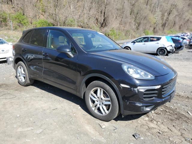 WP1AA2A28GKA09121 - 2016 PORSCHE CAYENNE BLACK photo 4