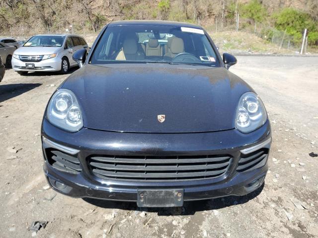 WP1AA2A28GKA09121 - 2016 PORSCHE CAYENNE BLACK photo 5