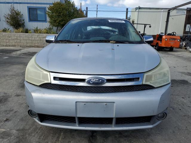 1FAHP35N78W148469 - 2008 FORD FOCUS SE SILVER photo 5