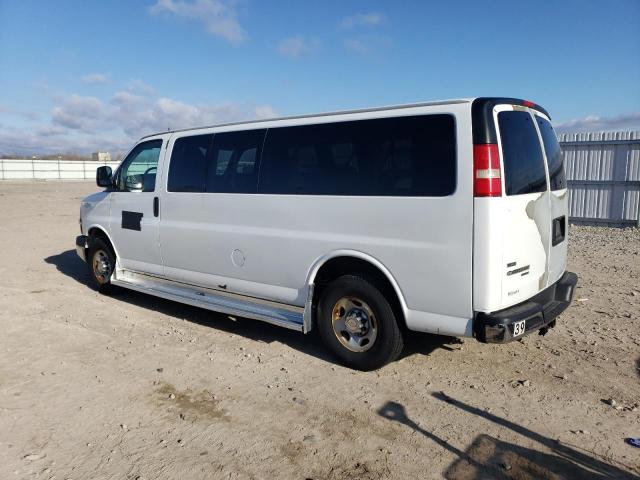 1GAZG1FG1B1189177 - 2011 CHEVROLET EXPRESS G3 LT WHITE photo 2