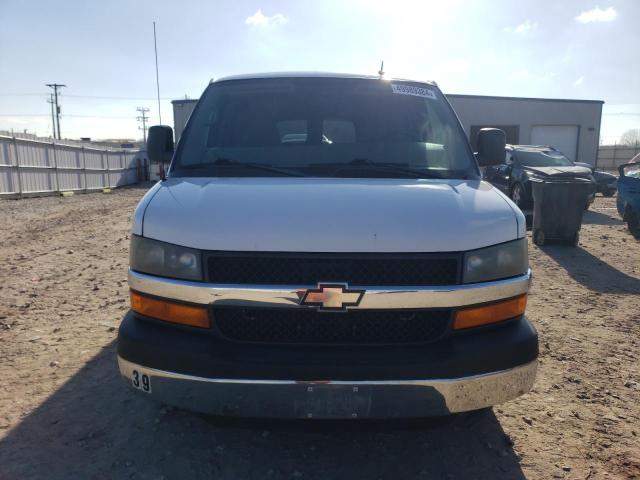 1GAZG1FG1B1189177 - 2011 CHEVROLET EXPRESS G3 LT WHITE photo 5