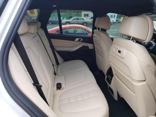 5UXCR6C00N9L06960 - 2022 BMW X5 XDRIVE40I WHITE photo 11