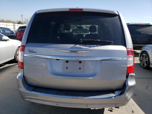 2C4RC1CG0DR664954 - 2013 CHRYSLER TOWN & COU TOURING L SILVER photo 6