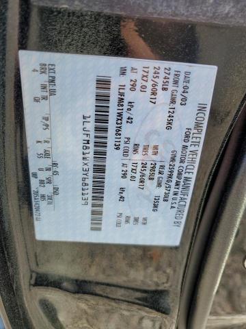 1LJFM81WX3Y681139 - 2003 LINCOLN TOWN CAR EXECUTIVE Schwarz Foto 12