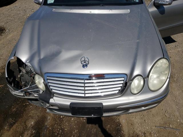 WDBUF56J76A838136 - 2006 MERCEDES-BENZ E 350 SILVER photo 11