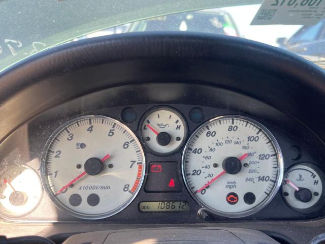 JM1NB353610204470 - 2001 MAZDA MX-5 MIATA BASE GREEN photo 8