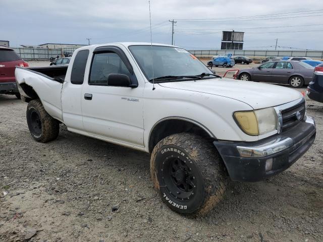 4TAWM72N5XZ568570 - 1999 TOYOTA TACOMA XTRACAB WHITE photo 4