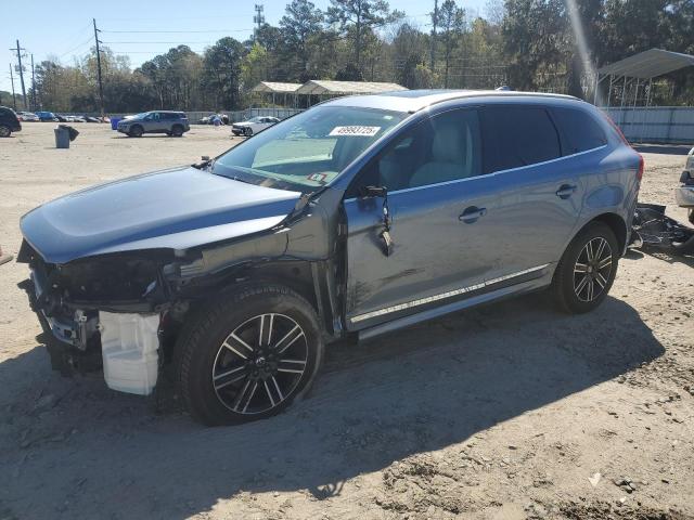 2017 VOLVO XC60 T5 DYNAMIC, 