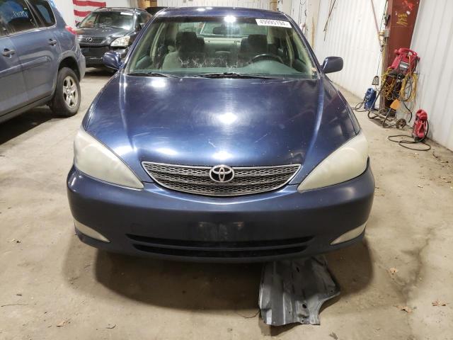 JTDBE32KX30140944 - 2003 TOYOTA CAMRY LE BLUE photo 5