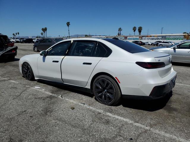 WBY53EJ08PCN04974 - 2023 BMW I7 XDRIVE60 WHITE photo 2