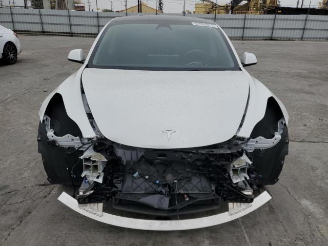 5YJ3E1EA4PF465723 - 2023 TESLA MODEL 3 白色 照片 5
