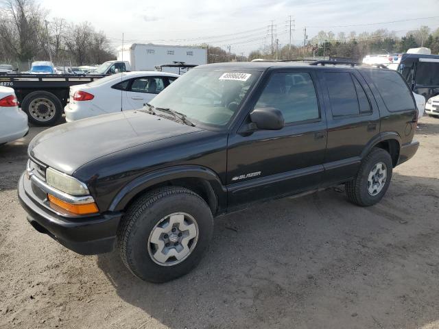 1GNDT13X54K143227 - 2004 CHEVROLET BLAZER BLACK photo 1