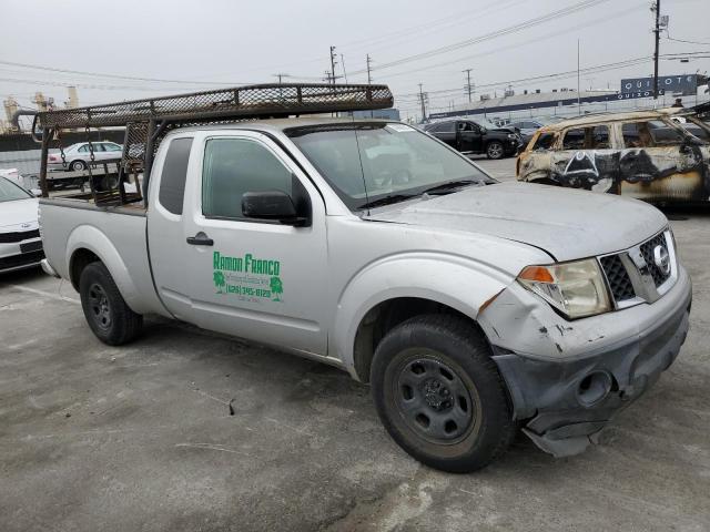 1N6BD06T27C459356 - 2007 NISSAN FRONTIER KING CAB XE SILVER photo 4