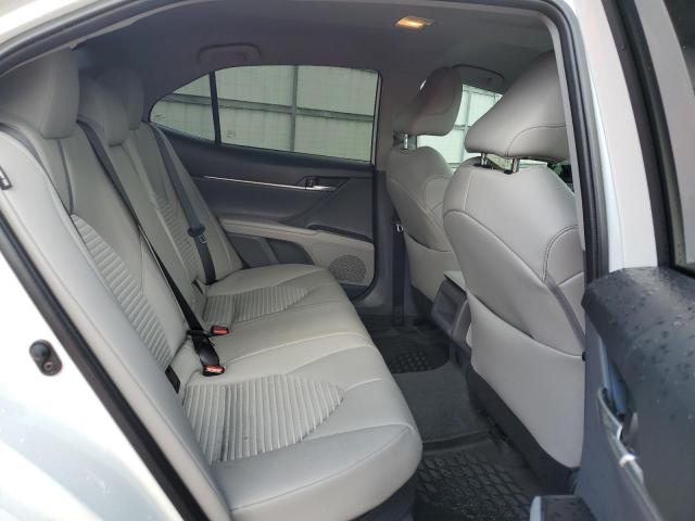 4T1G31AKXRU068027 - 2024 TOYOTA CAMRY SE NIGHT SHADE WHITE photo 10