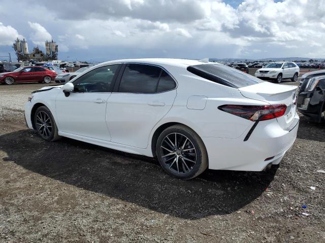 4T1G31AKXRU068027 - 2024 TOYOTA CAMRY SE NIGHT SHADE WHITE photo 2