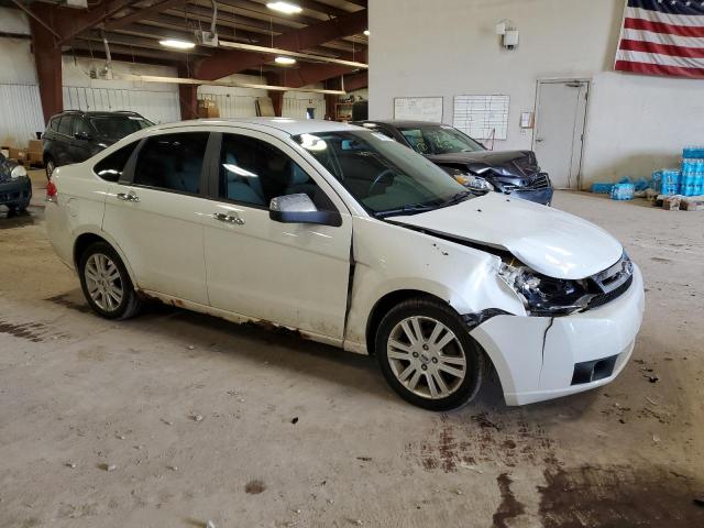 1FAHP3HN0AW278563 - 2010 FORD FOCUS SEL WHITE photo 4