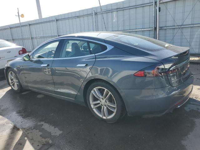 5YJSA1CN5DFP20775 - 2013 TESLA MODEL S 灰色 照片 2