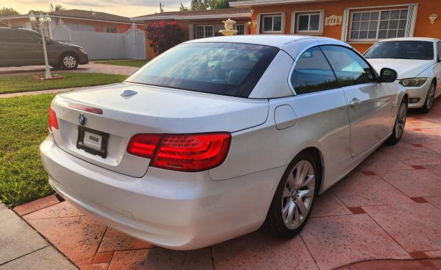 WBADW3C56BE541680 - 2011 BMW 328 I WHITE photo 4