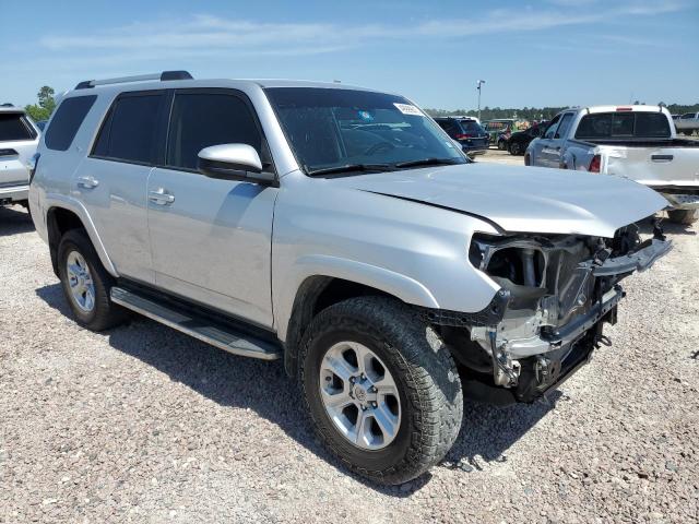 JTEBU5JR0L5749391 - 2020 TOYOTA 4RUNNER SR5/SR5 PREMIUM 银色 照片 4
