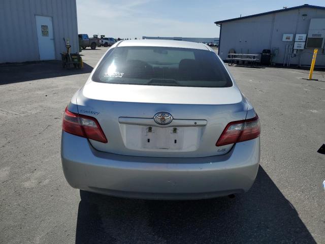 4T1BE46KX7U001536 - 2007 TOYOTA CAMRY CE SILVER photo 6