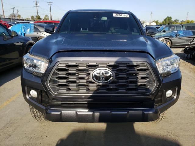 3TMAZ5CN5LM132428 - 2020 TOYOTA TACOMA DOUBLE CAB GRAY photo 5