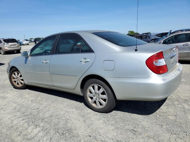 JTDBF32K740154640 - 2004 TOYOTA CAMRY LE SILVER photo 2