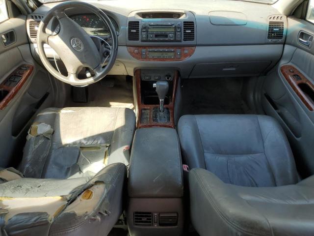 JTDBF32K740154640 - 2004 TOYOTA CAMRY LE SILVER photo 8