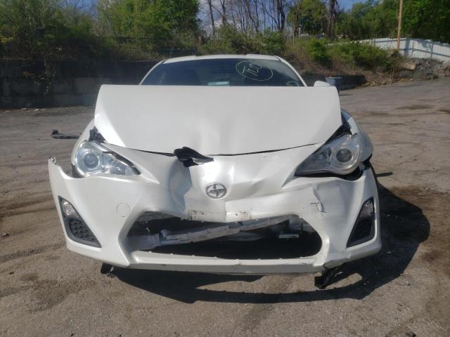 JF1ZNAA17D1723551 - 2013 TOYOTA SCION FR-S თეთრი ფოტო 5