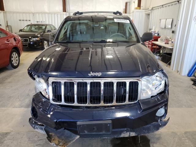 1J4HR58205C728008 - 2005 JEEP GRAND CHER LIMITED BLUE photo 5