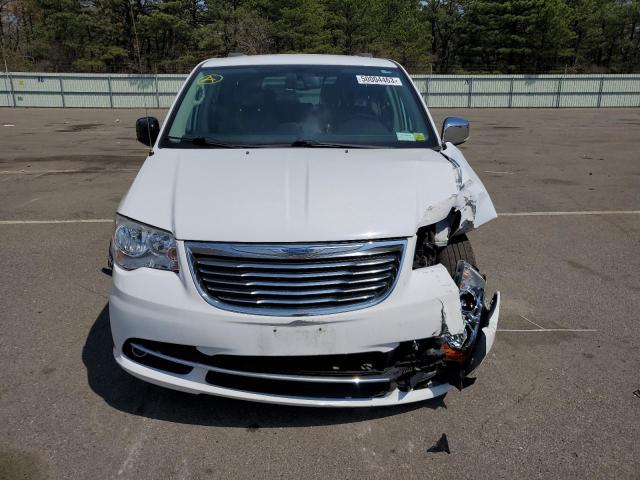 2C4RC1CG2ER365225 - 2014 CHRYSLER TOWN & COU TOURING L WHITE photo 5