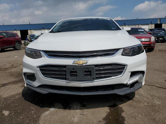 1G1ZE5ST4HF175432 - 2017 CHEVROLET MALIBU LT WHITE photo 5