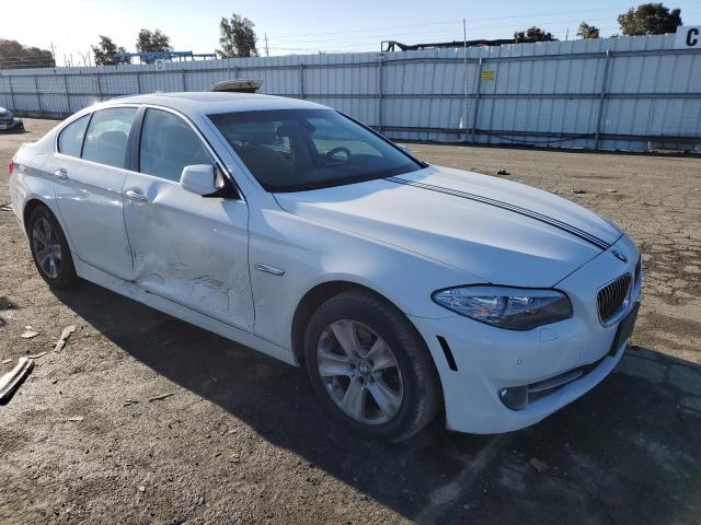 WBAFR1C53BC738399 - 2011 BMW 528 I WHITE photo 4