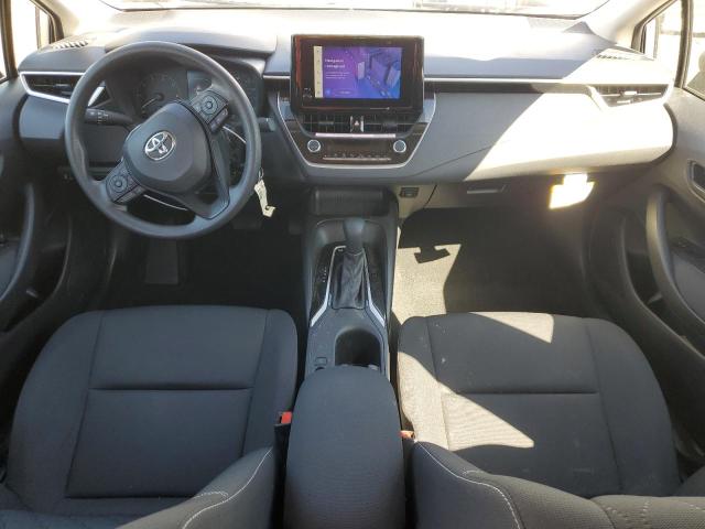 JTDBCMFE3R3066502 - 2024 TOYOTA COROLLA LE 银色 照片 8